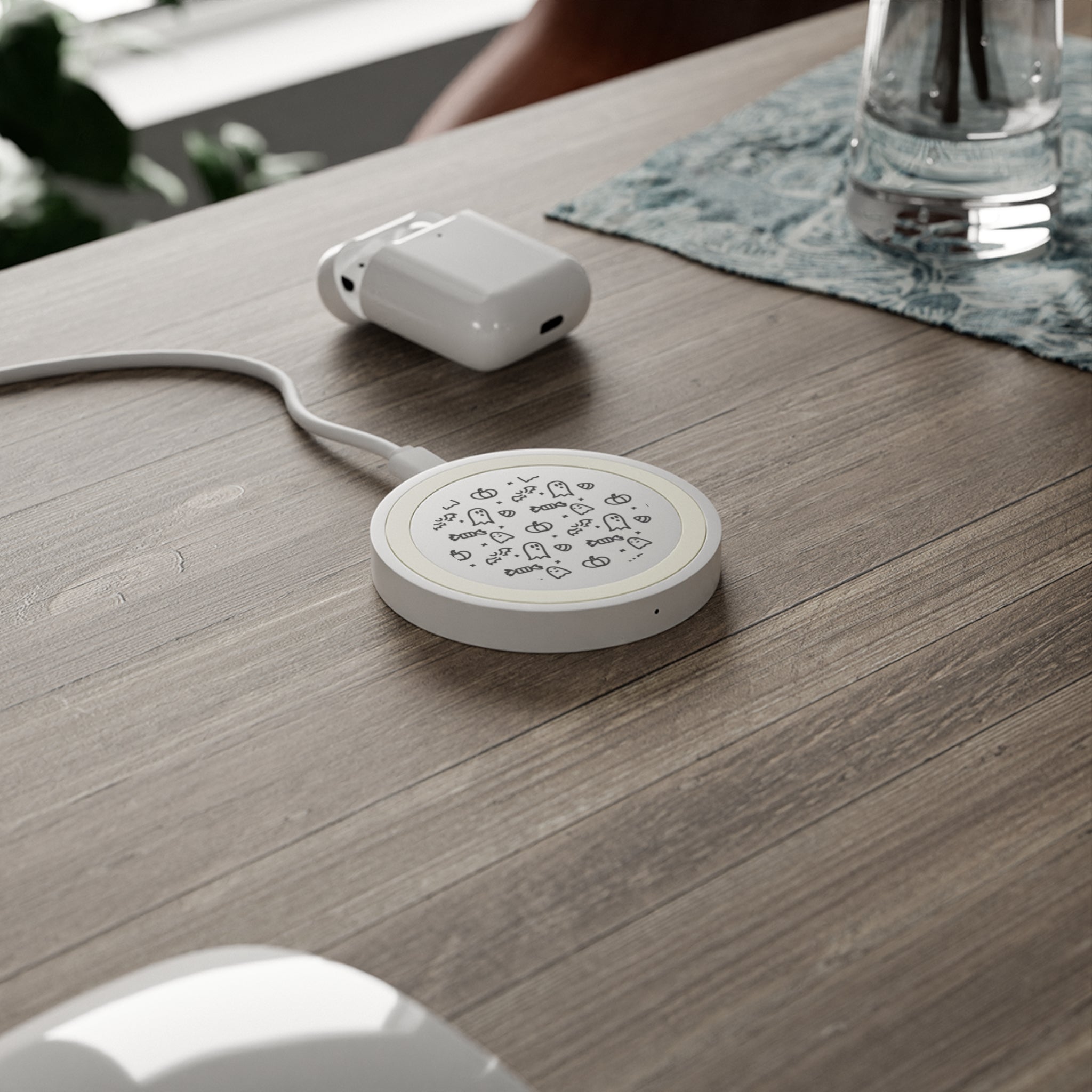 001 - Halloween themed wireless charger - EdBryShaan