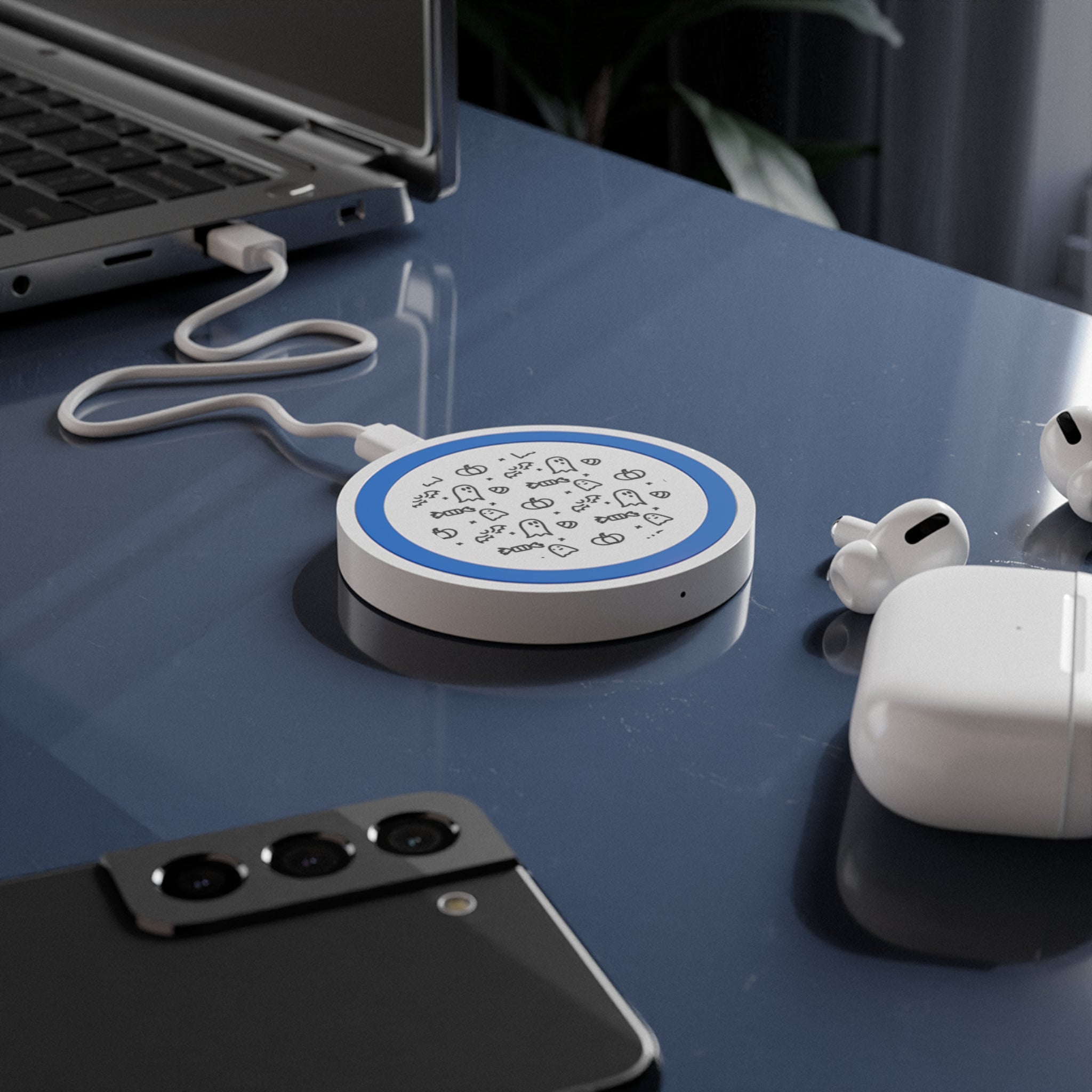 001 - Halloween themed wireless charger - EdBryShaan